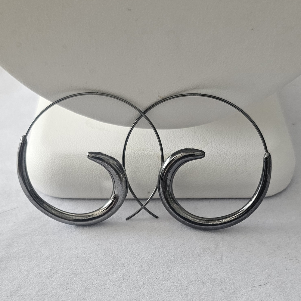 Gun Metal  Handmade Earrings on stems.